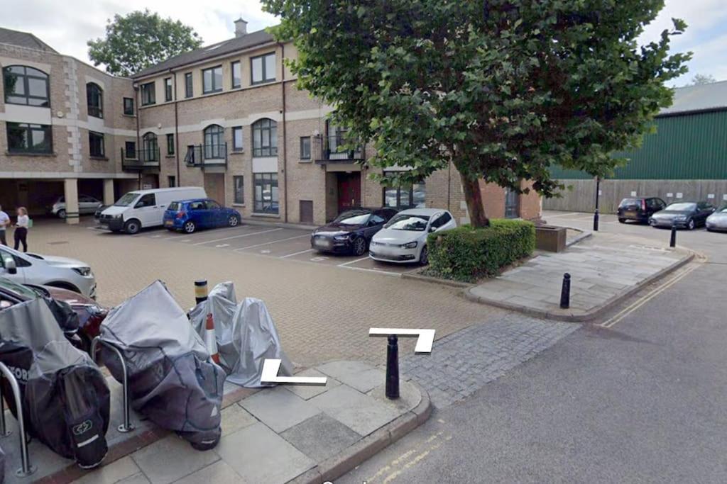 Clifton Court Hemel Leilighet Hemel Hempstead Eksteriør bilde